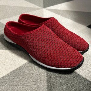 L.L. Bean BeanSport Red Woven Slip On Slides/Mules Women's Size 9.5